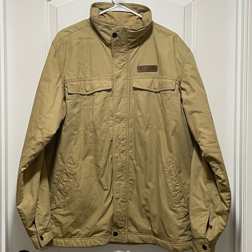 Columbia Medium Weight Sz Large Fleece Lined Tan Field Jacket Chest  Pockets